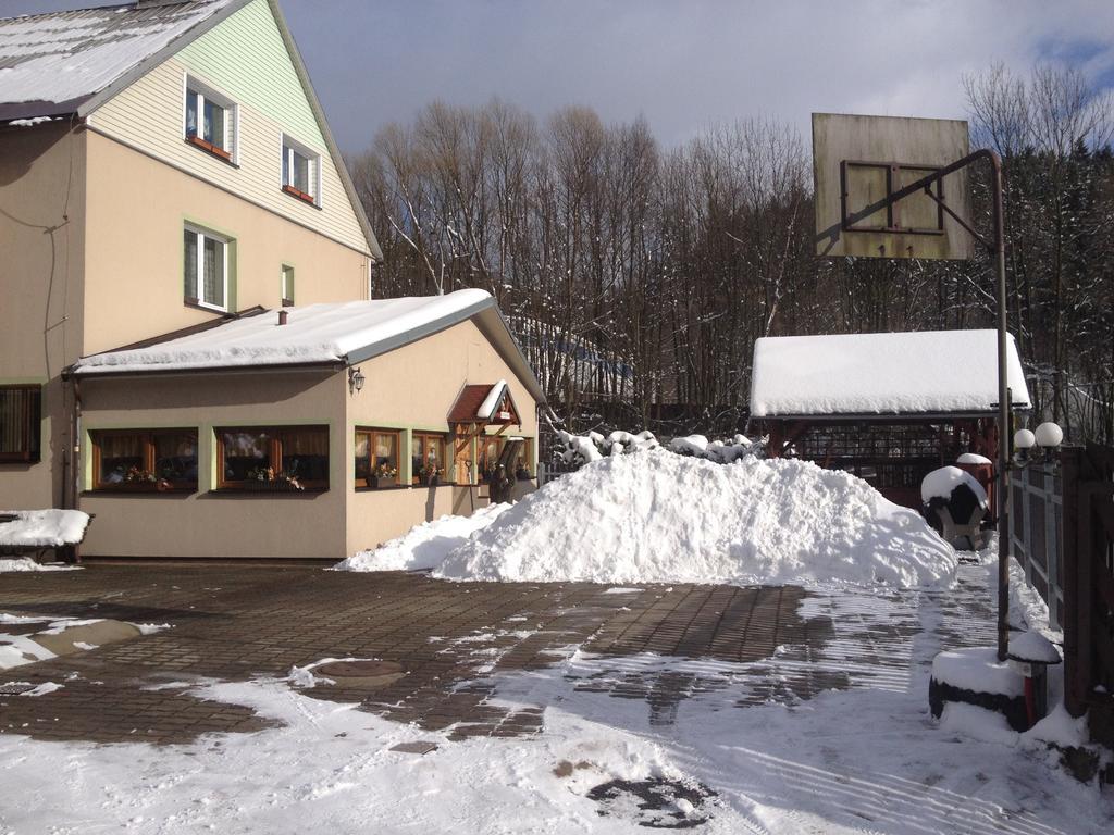 Penzion54 & Restaurace Остров Екстер'єр фото